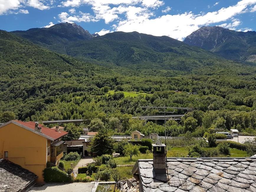 Casa Chanoux Chambave Екстер'єр фото